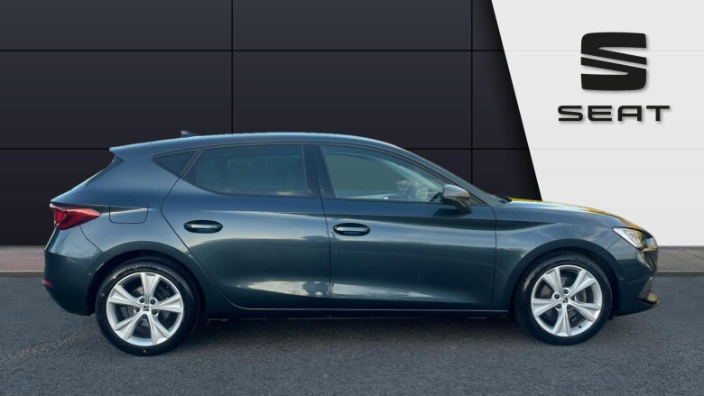 SEAT Leon 1.5 TSI EVO FR 5dr Petrol Hatchback